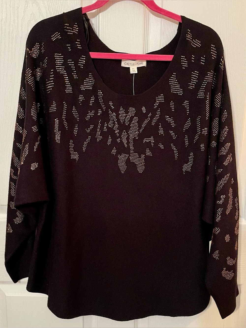 NWT CACTUS AND PEARL Black Studded Scoop Neck Sweater Leopard Bling SIZE XL